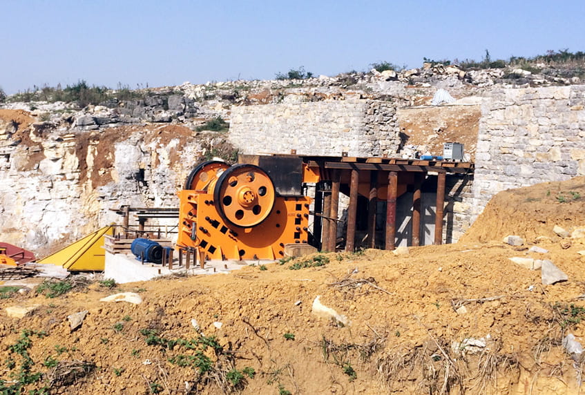 Site map of vibration feeder and jaw crusher